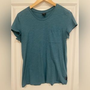 Used Women’s Small Patagonia T-shirt
